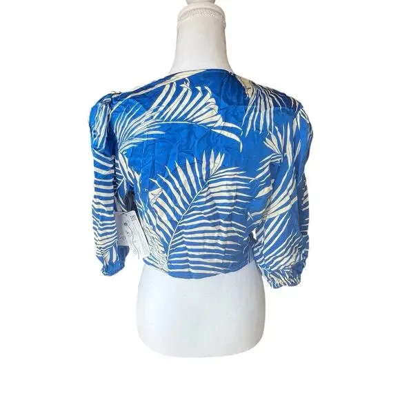 Guess Tamara Top Baja Palm Print Blue Half Sleeve Size Medium NEW With Tags - Picture 13 of 13